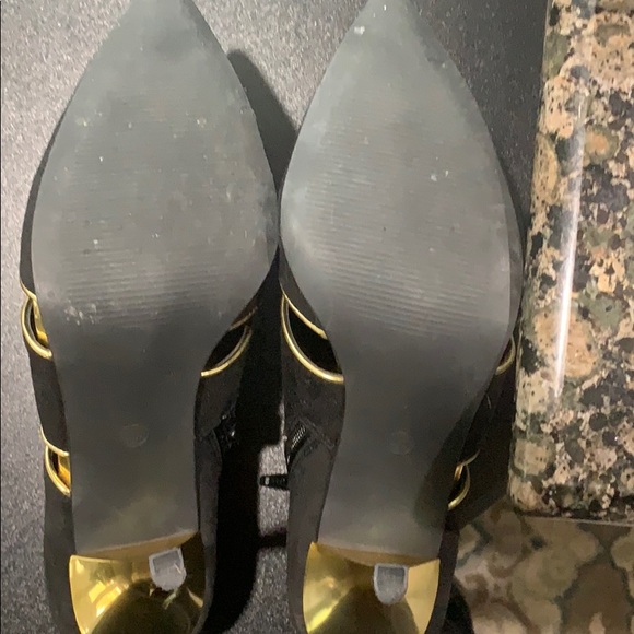 Black suede gold trim shoe boots size 8.5 - Picture 4 of 4